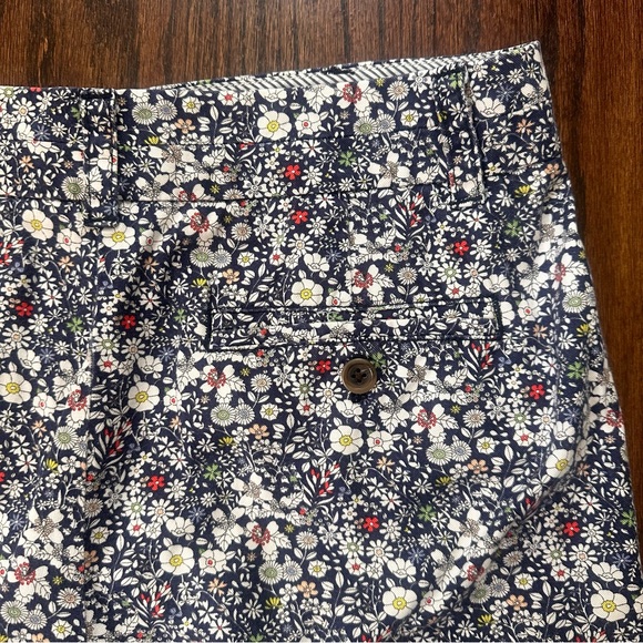 Liberty of London & J Crew chino shorts, size 10 - Picture 4 of 6